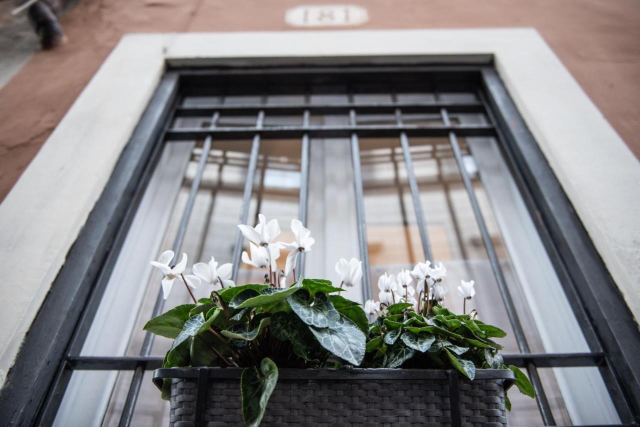 Sweet Arco Farnese Apartment Rome Exterior photo
